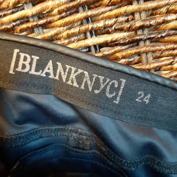 BLANK NYC Faux Leather Pull On Leggings Grunge Moto Biker Motorcycle Black 24 - Picture 5 of 5